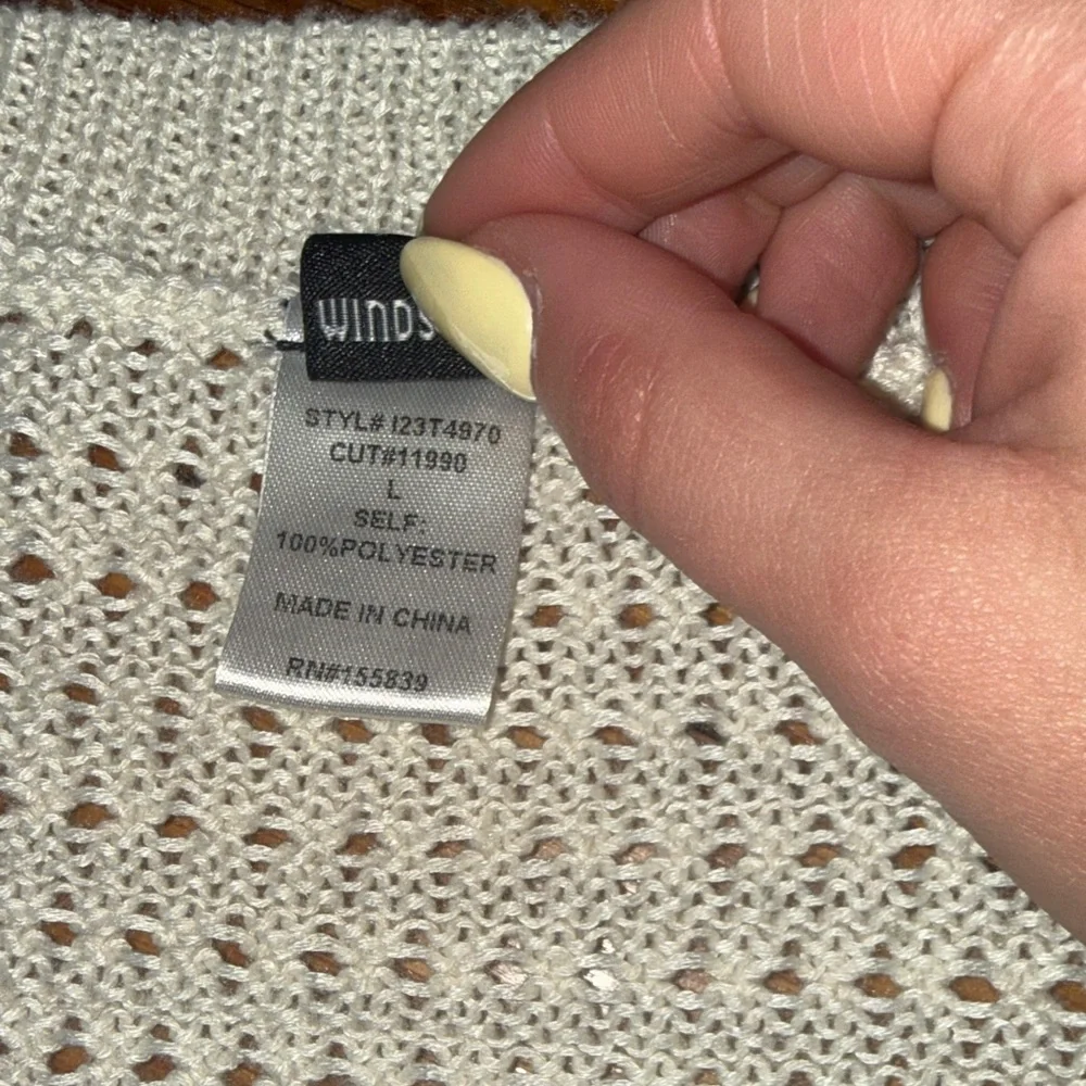 Disney Cream Knit Shrug - Picture 2 of 3